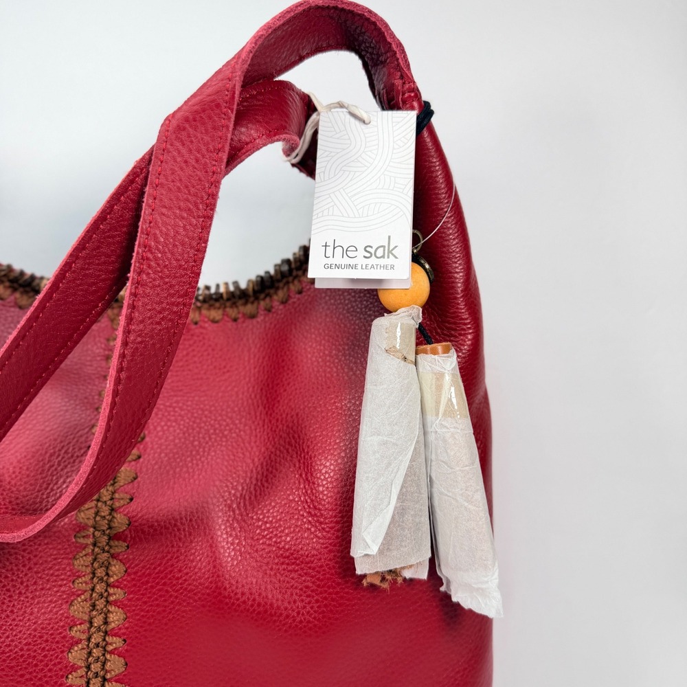 NEW The Sak Women Large Huntley Leather Crimson Red Hobo Bag Crochet Bead 108601 - Picture 5 of 16